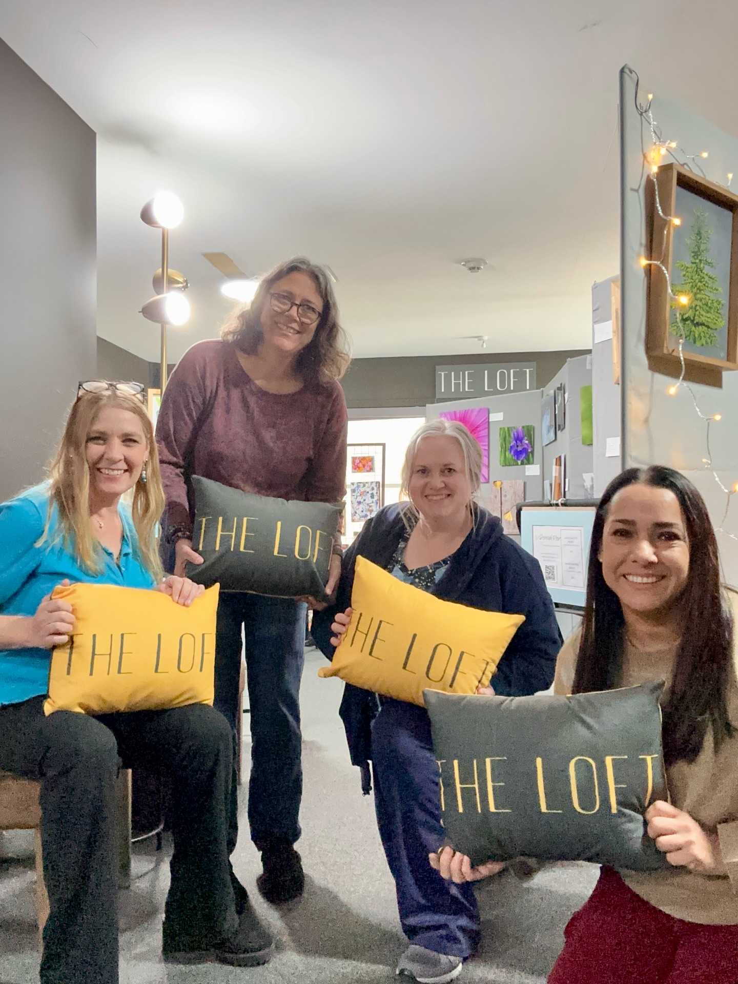 Open Studios this weekend! Come to the Loft, tons of beautiful art and special gifts for this holiday season. Loft is located behind Limoncello in Sherman CT. We are here today and tomorrow from 10-4pm @deborahrose1707 @amberspeaksup @estelletrabuccoart @the_artistic_mama